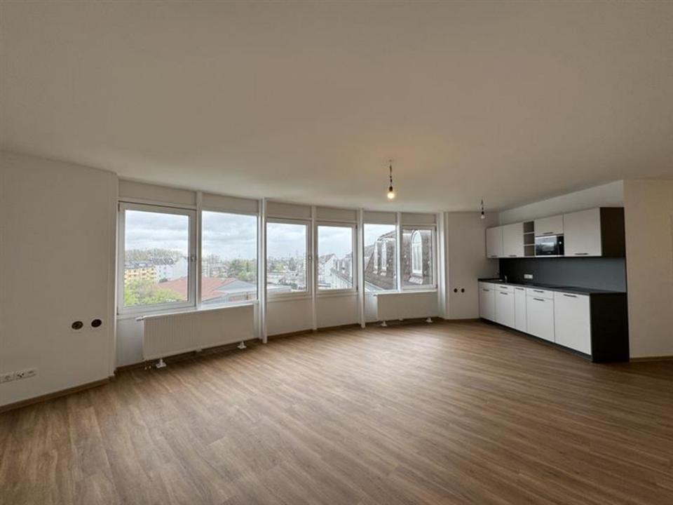 Thumbnail-1-Zimmer Apartment mit EBK - Düsseldorf