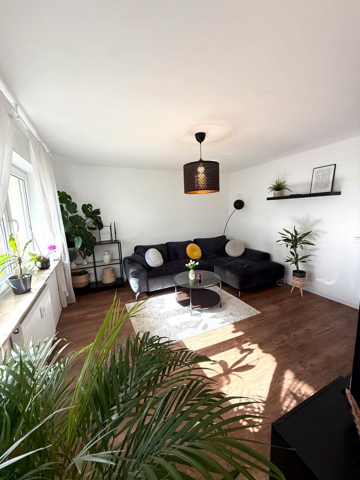 Thumbnail-PROVISIONSFREI! 2021 kernsanierte 3-Zi.-Wohnung (AA-Hofherrnw.)
