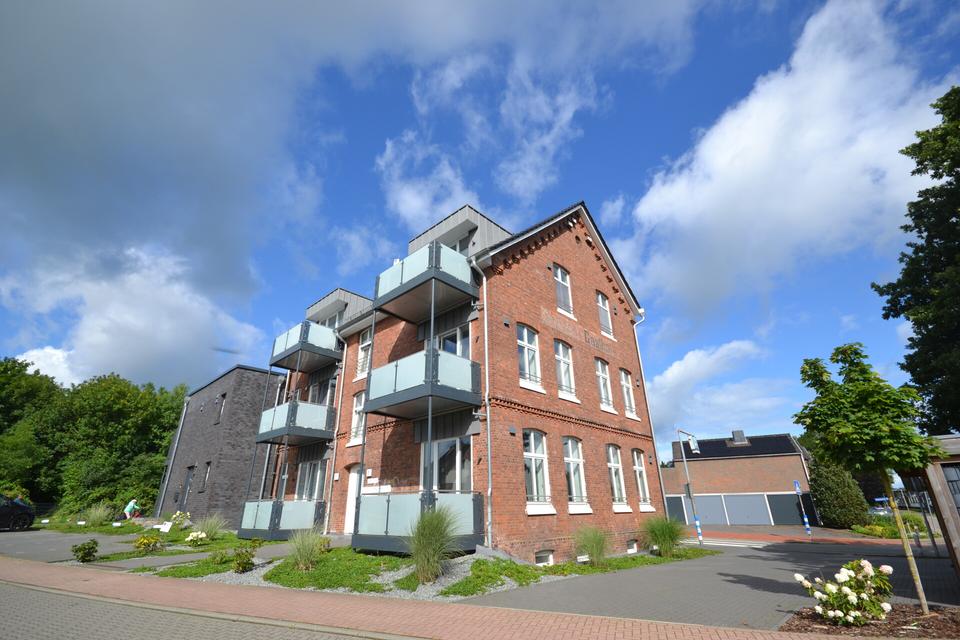 Thumbnail-Moderne 2-Zimmer-Wohnung mit hochwertiger Ausstattung und Balkon in Horneburg