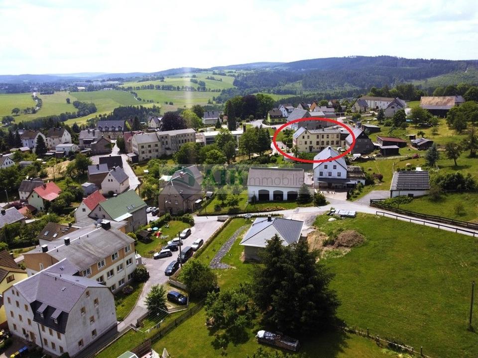 Thumbnail-Renovierte 2-Raumwohnung mit EINBAUKÜCHE! ***Stellplatz, Fußbodenheizung, Lager***