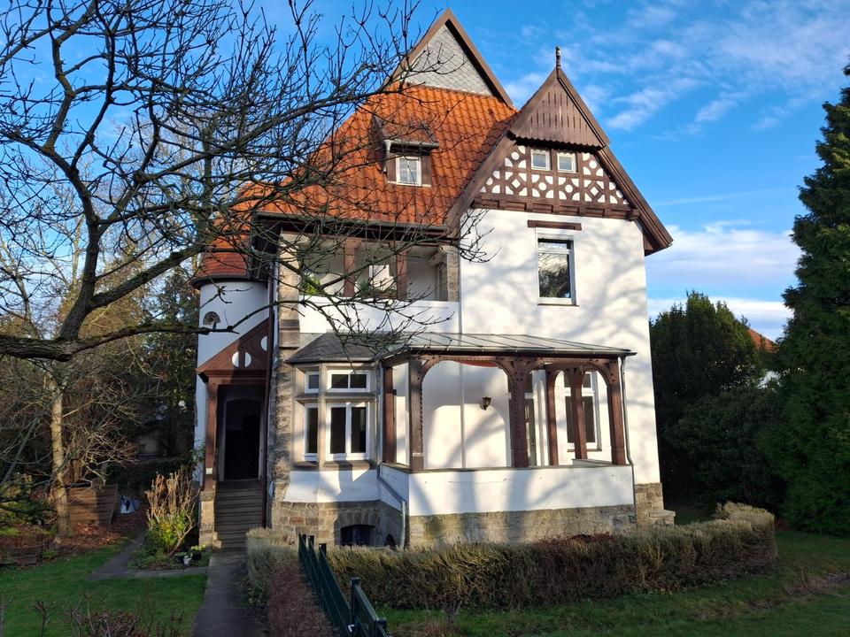 Thumbnail-Bückeburg Altvillenviertel, EG - Wohnung mit Terrasse u. Garten