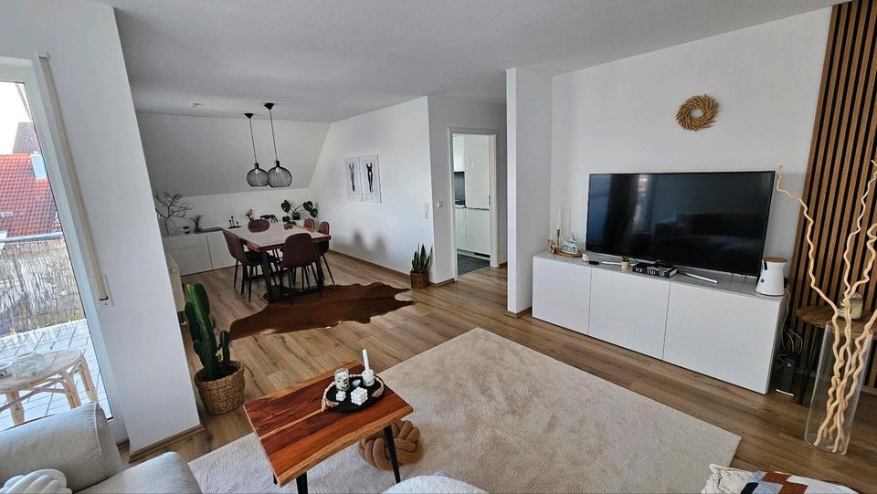 Thumbnail-Neuenstadt: Moderne 2,5-Zi.-Wohnung m. Balkon, Top-Lage, Stellpl.