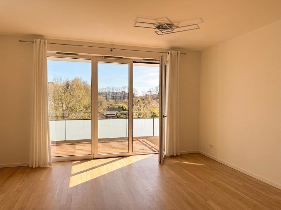 Thumbnail-Moderne 2-Zimmer-Wohnung mit Loggia in Hamburg Lokstedt - Wentzel. Dr
