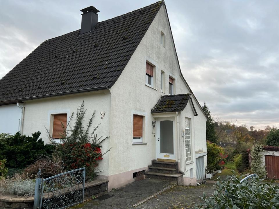 Thumbnail-Doppelhaushälfte in Lüdenscheid ( beliebte Lage.)