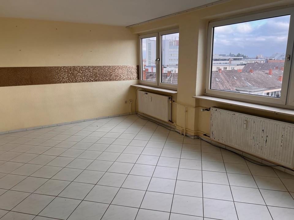 Thumbnail-3-Zimmerwohnung in 63450 Hanau