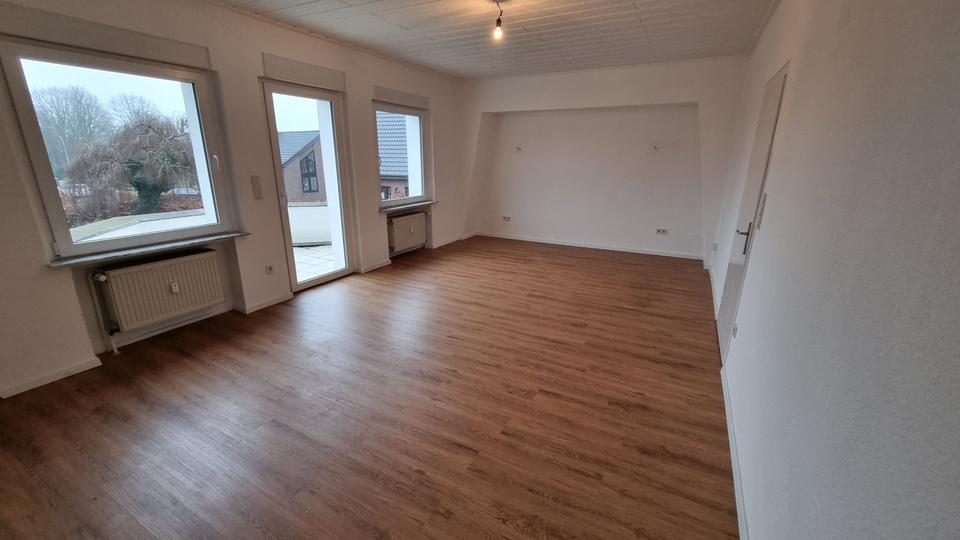 Thumbnail-Helle, sanierte 3,5 Zimmer-Wohnung in repräsentativem Altbau