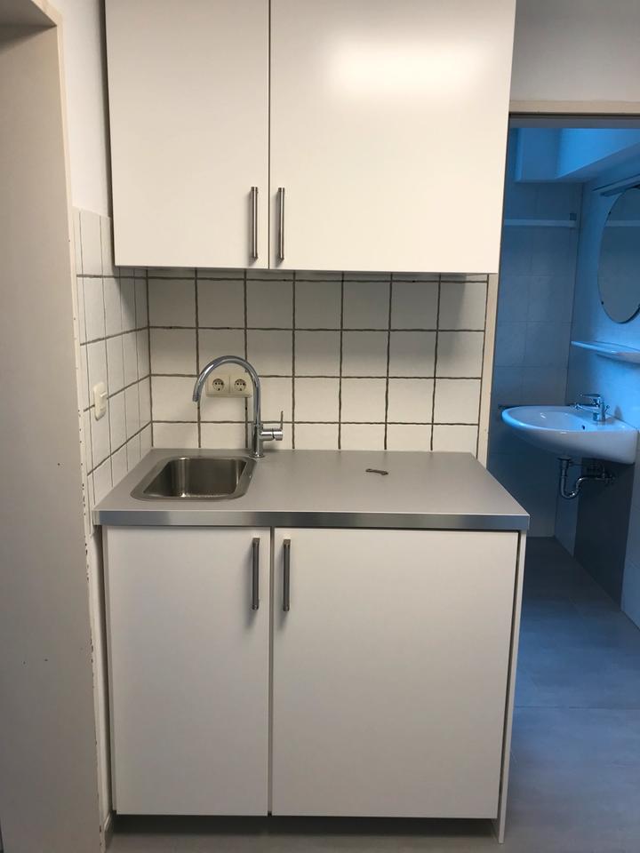 Thumbnail-Kleine Wohnung mit Küche in Schloss Neuhaus