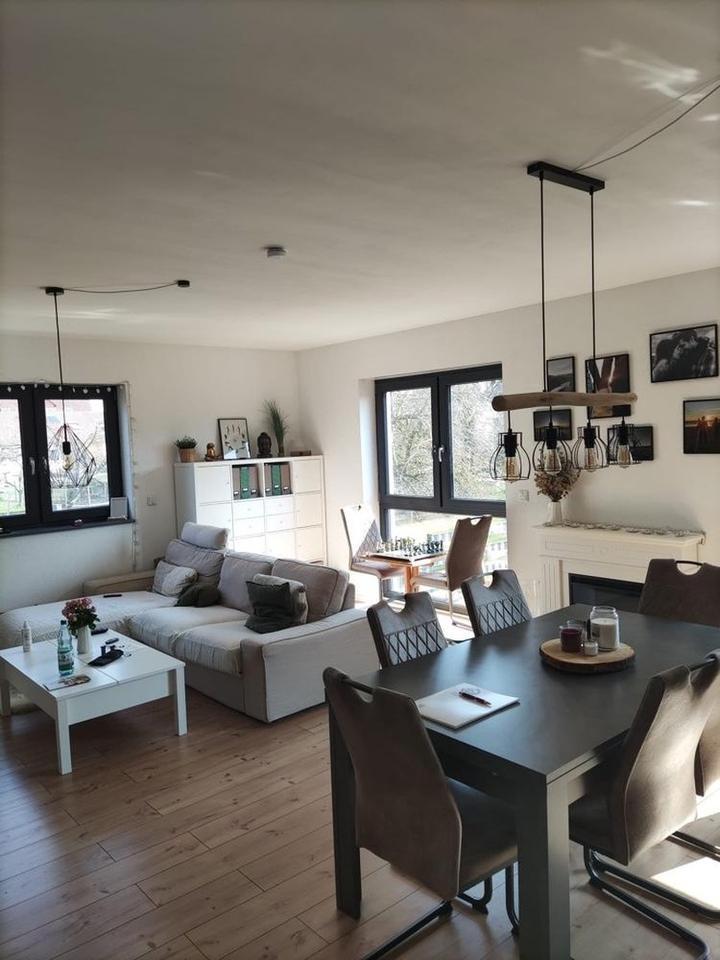 Thumbnail-2 Zimmerwohnung mit Einbauküche und Balkon