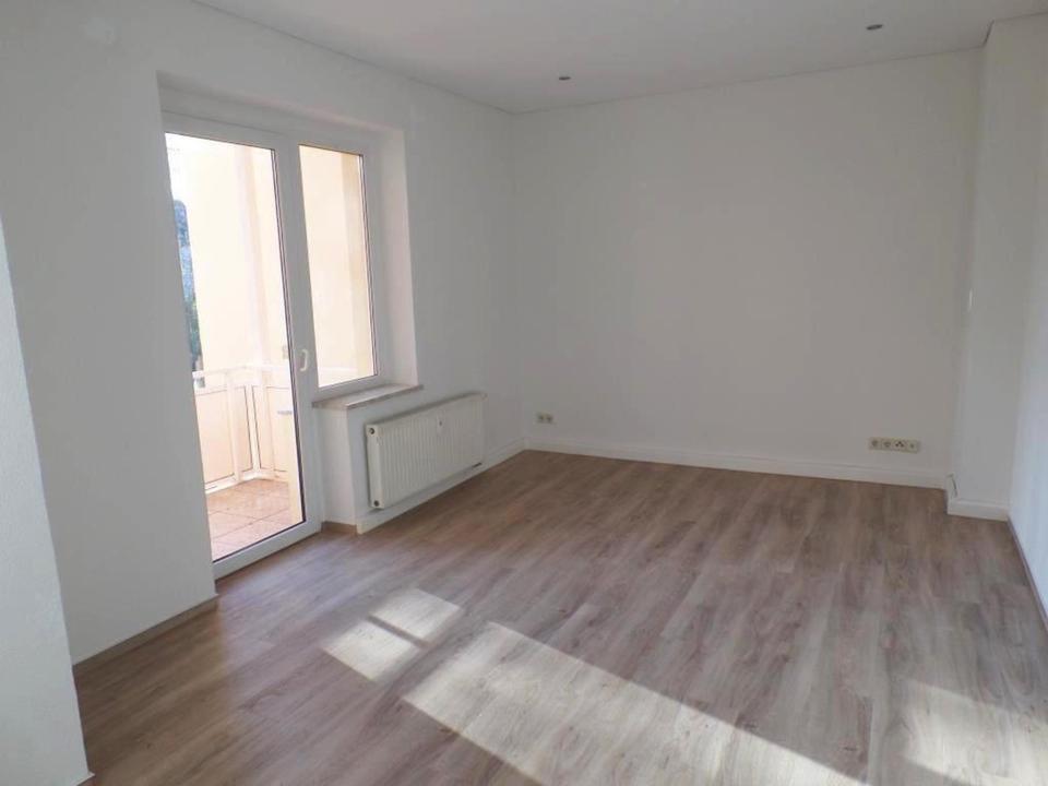 Thumbnail-Familienwohnung, große Küche, Balkon, Design-Fußbodenausstattung, Deckenspots!!