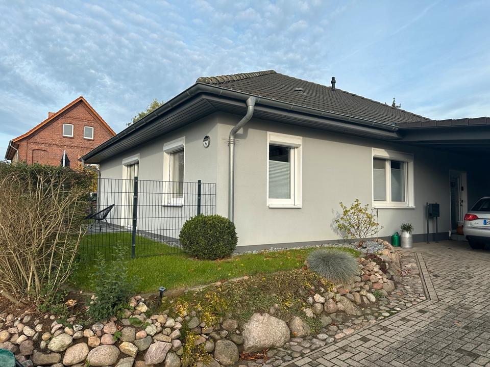 Thumbnail-Einfamilienhaus mit Doppelcarport