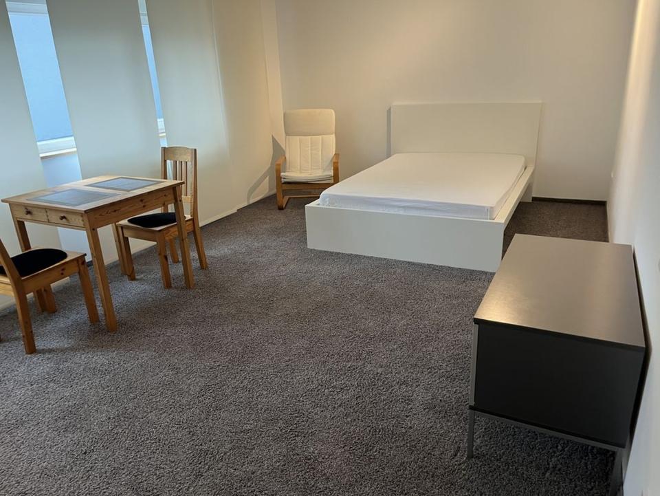 Thumbnail-ELW in Oberderdingen-Großvillars an Pendler Wochenendheimfahrer