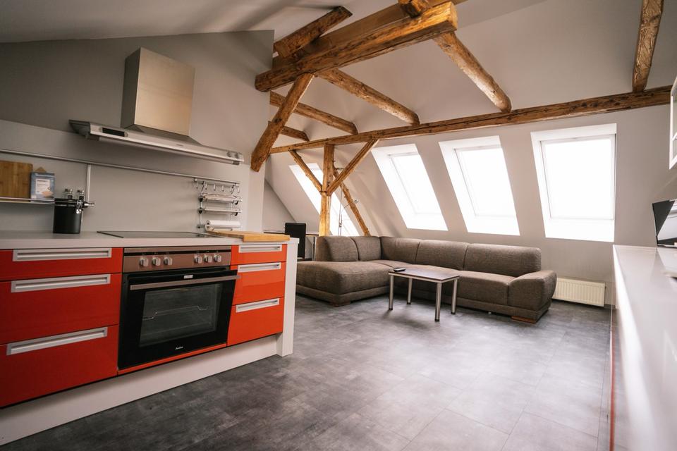 Thumbnail-Moderne, sonnige Business-Wohnung - 700€ warm