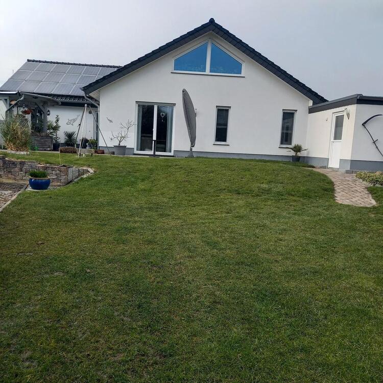 Thumbnail-Winkelbungalow mit großem Grundstück Provisionsfrei