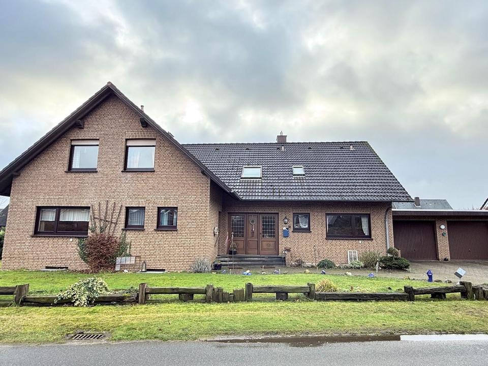 Thumbnail-Großzügiges Zweifamilienhaus in Top-Wohnlage