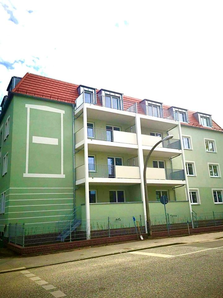 Thumbnail-Helle 2 Zimmer Neubauwohnung mit Balkon, EBK, Fußbodenheizung u