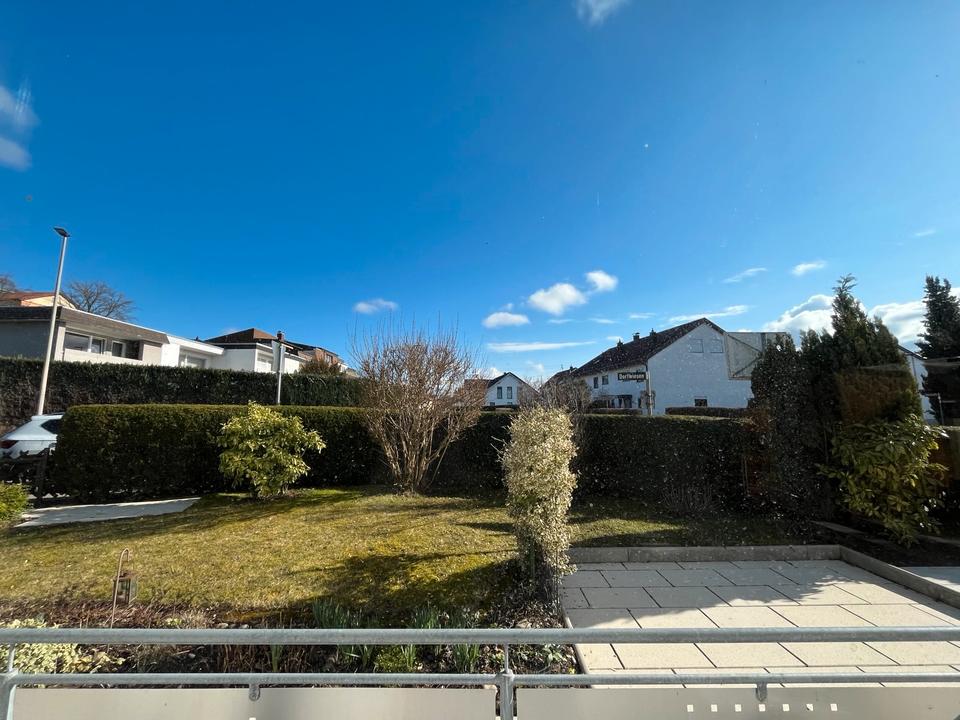 Thumbnail-Helles großes Reiheneckhaus mit Keller, Garage, Wintergarten