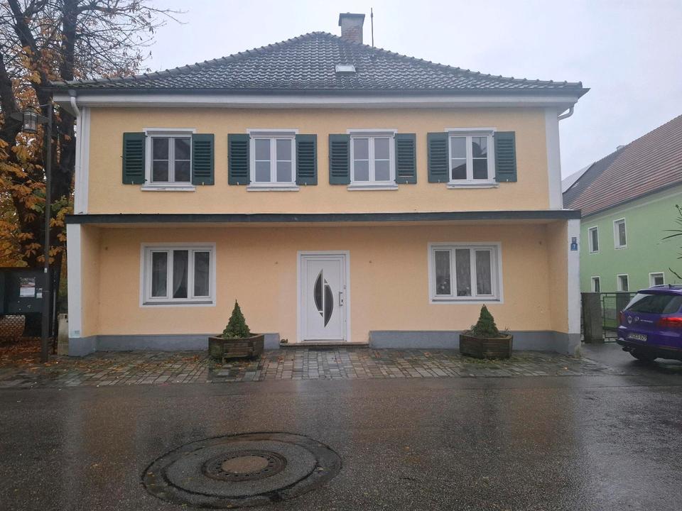 Thumbnail-Ein- Zweifamilien Haus