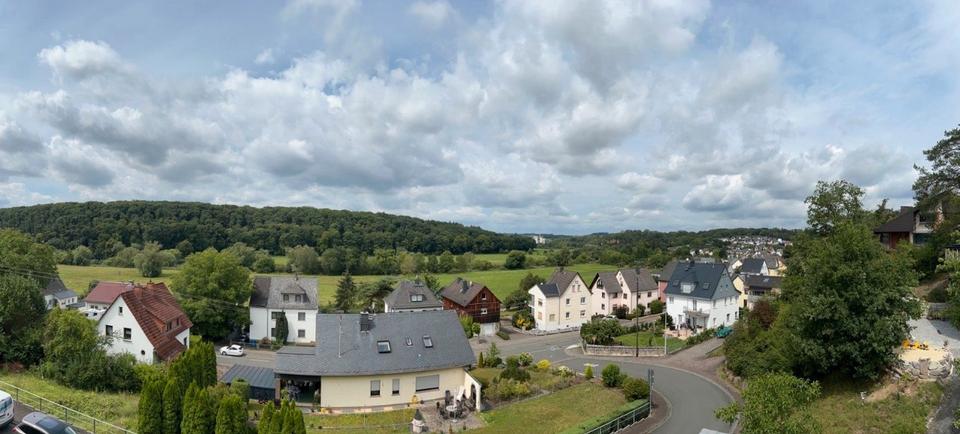 Thumbnail-Sonnige Maisonette mit 4 Balkonen & atemberaubendem Lahntalblick