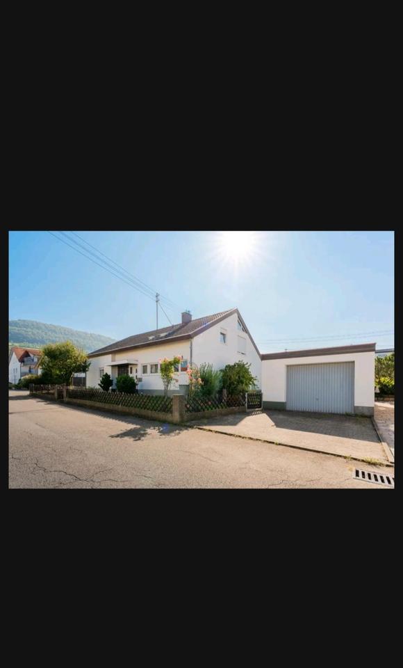 Thumbnail-Großzügige & moderne 4,5 Zimmer Wohnung mit Loggia in Gingen