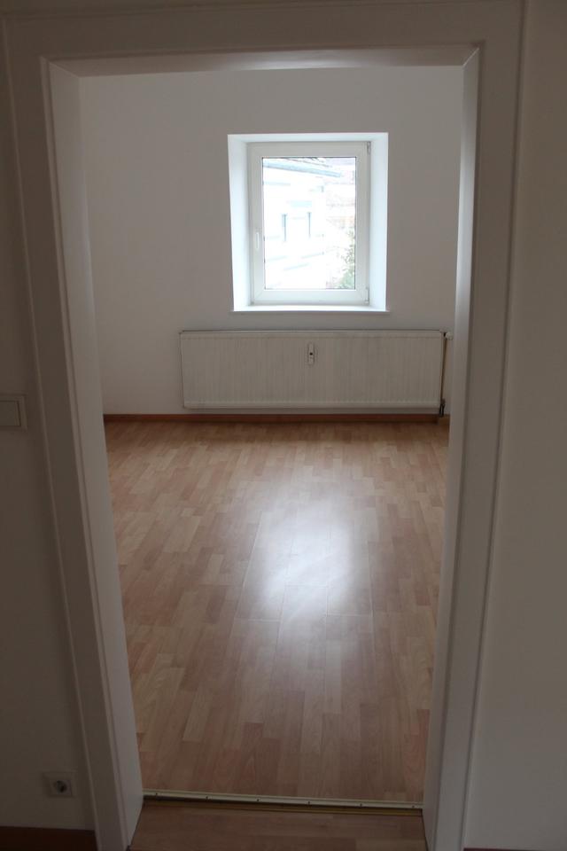 Thumbnail-Schöne 3 Zimmer Wohnung in Zentrumsnähe mit Balkon