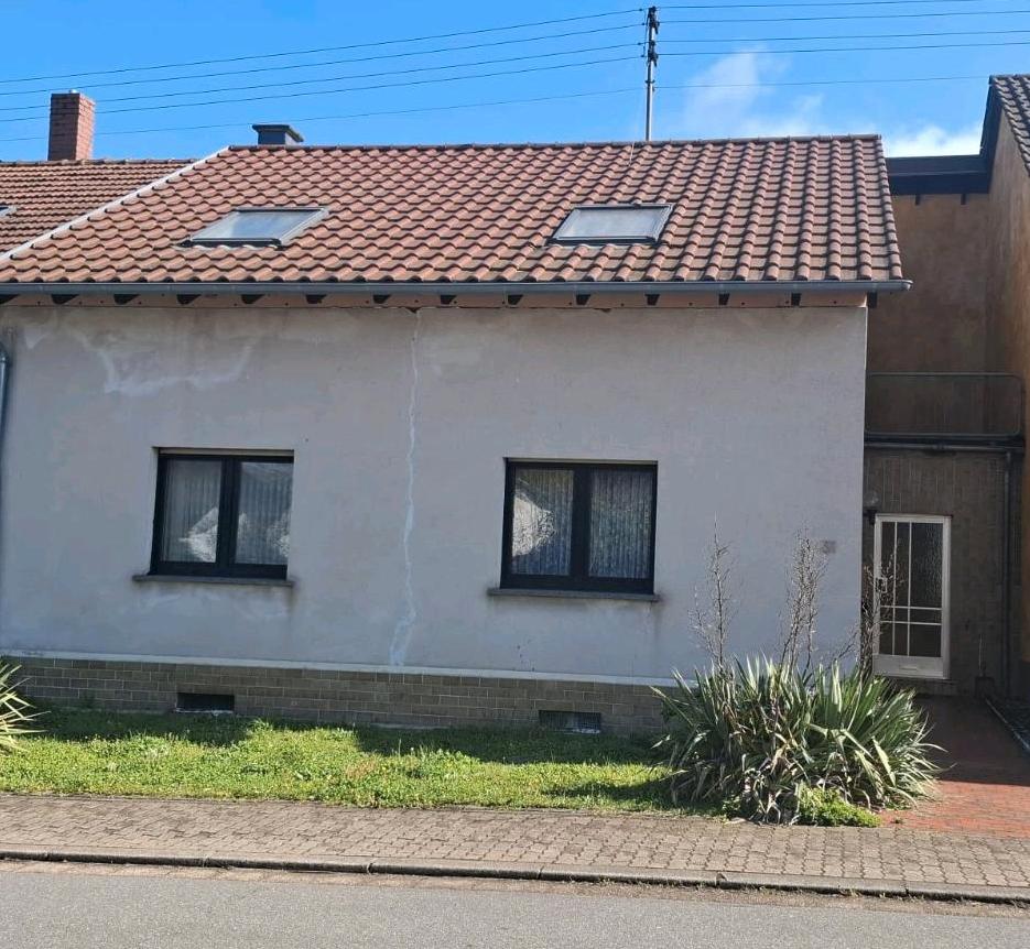 Thumbnail-Von PRIVAT! Reihen-Mittelhaus Beckingen Haustadt