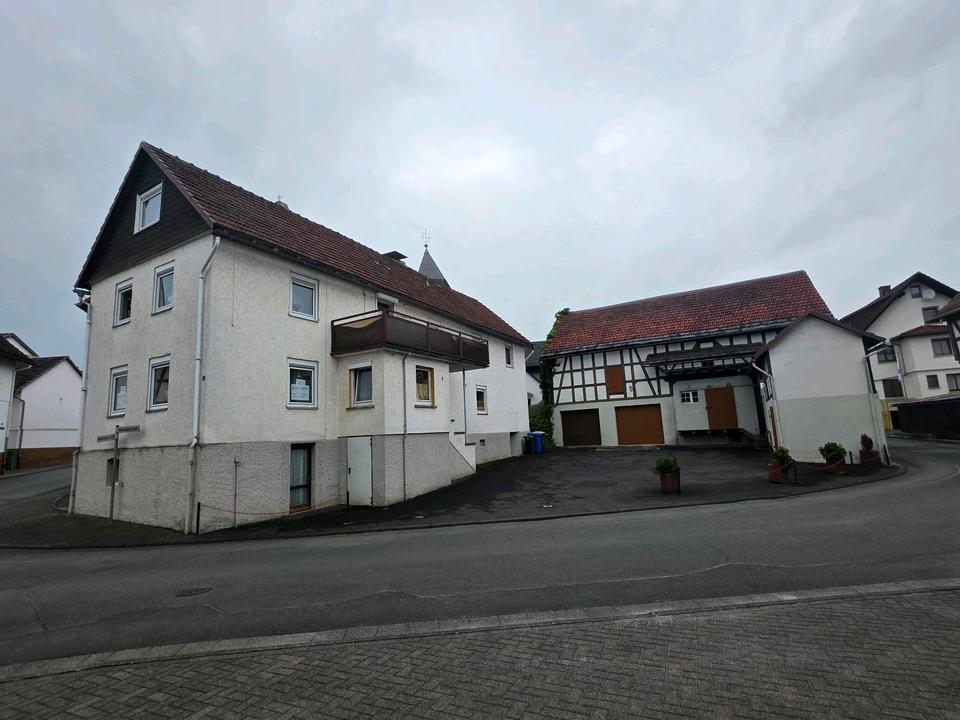 Thumbnail-Haus mit Einliegerwohnung zu verkaufen