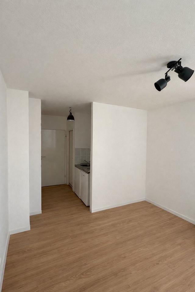 Thumbnail-NUR JOBCENTER! 1ZW, renoviert, Küche, Mainz NeustadtZollhafen