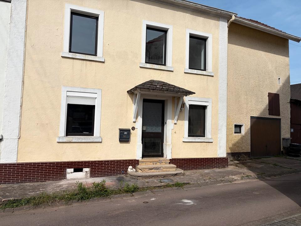 Thumbnail-Renovierungsbedürftiges Haus mit Potenzial