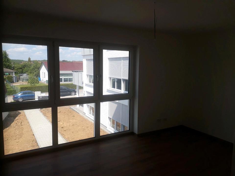 Thumbnail-Schöne 2- Zimmerwohnung mit Balkon