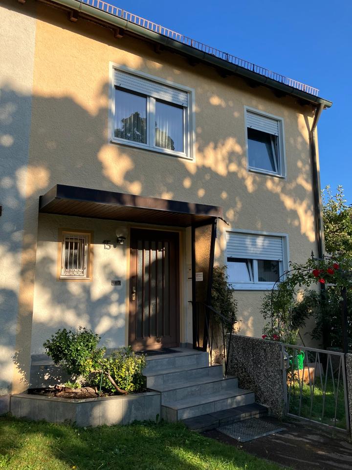 Thumbnail-Reihenendhaus mit Garage Ingolstadt-Nord von Privat