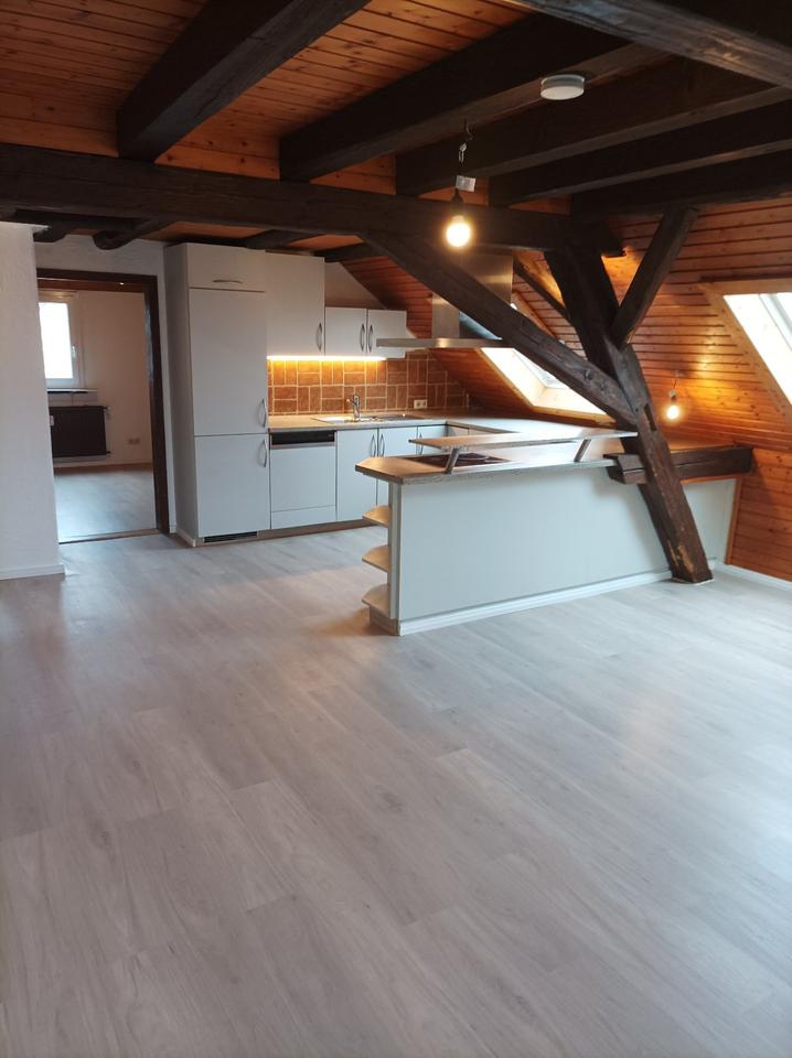 Thumbnail-Helle 3-Zimmer-Wohnung mit viel Platz – 100 m²