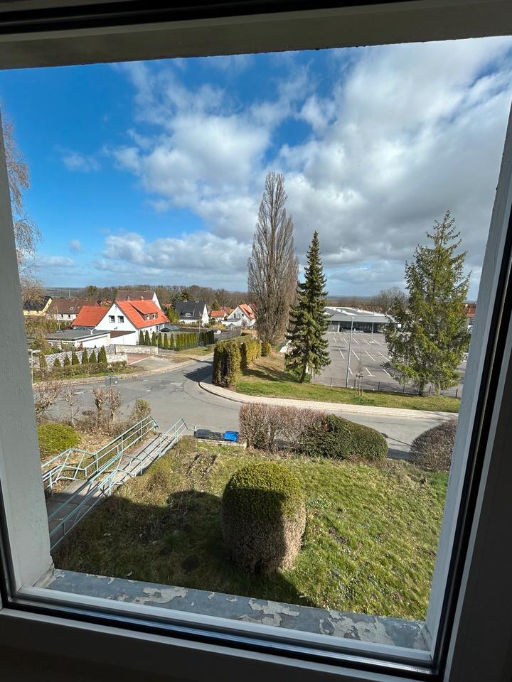 Thumbnail-Helle 2- Zimmer- Wohnung in 38364Schöningen