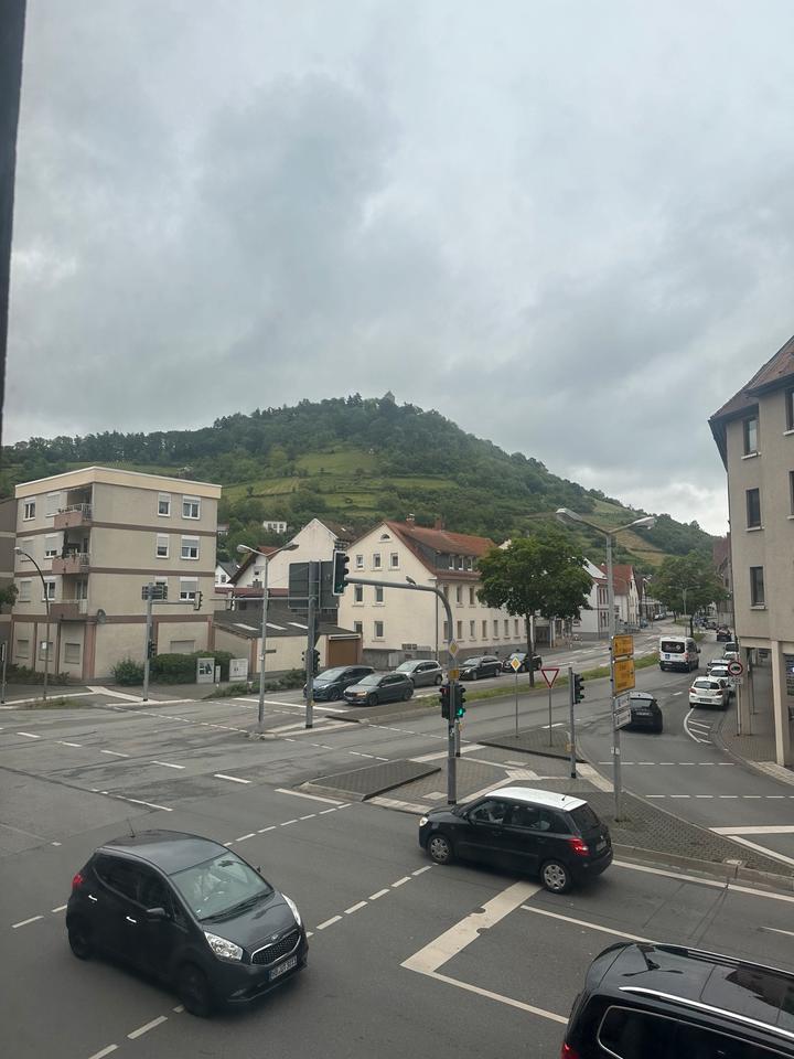 Thumbnail-Großzügiges Wohnen auf 100 m² – 3,5 Zimmer, Balkon & Top-Lage