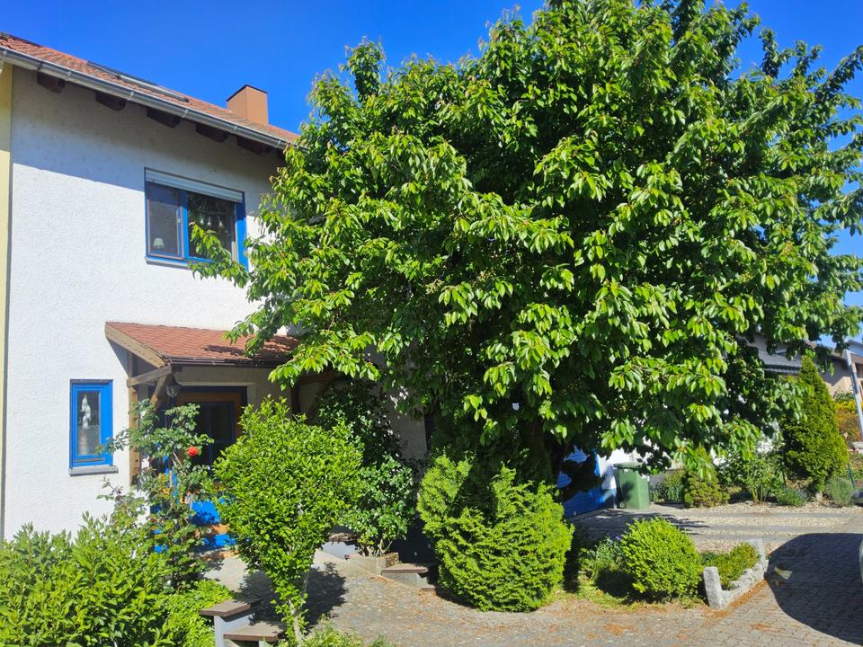 Thumbnail-Doppelhaushälfte in Dettenheim