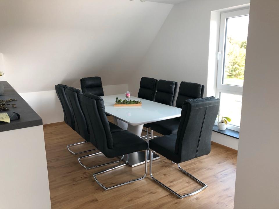 Thumbnail-Helle 4,5 Zimmer Dachgeschosswohnung in Ellmannsweiler