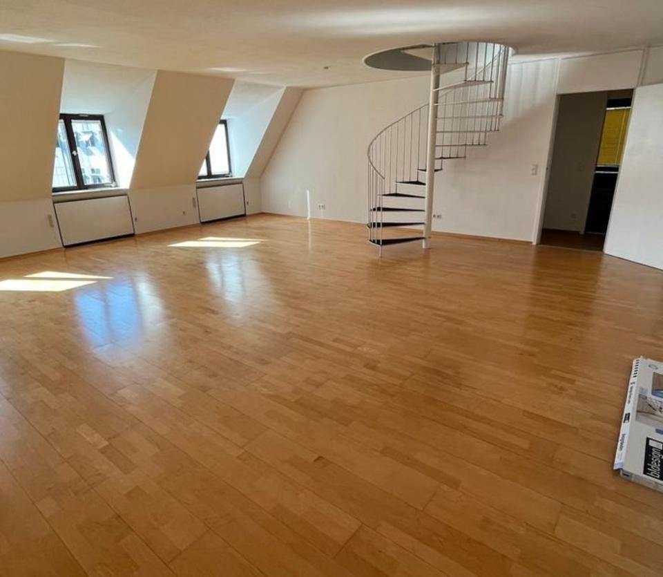 Thumbnail-4,5 Zimmer Missonetwohnung in Bad Kissingen City