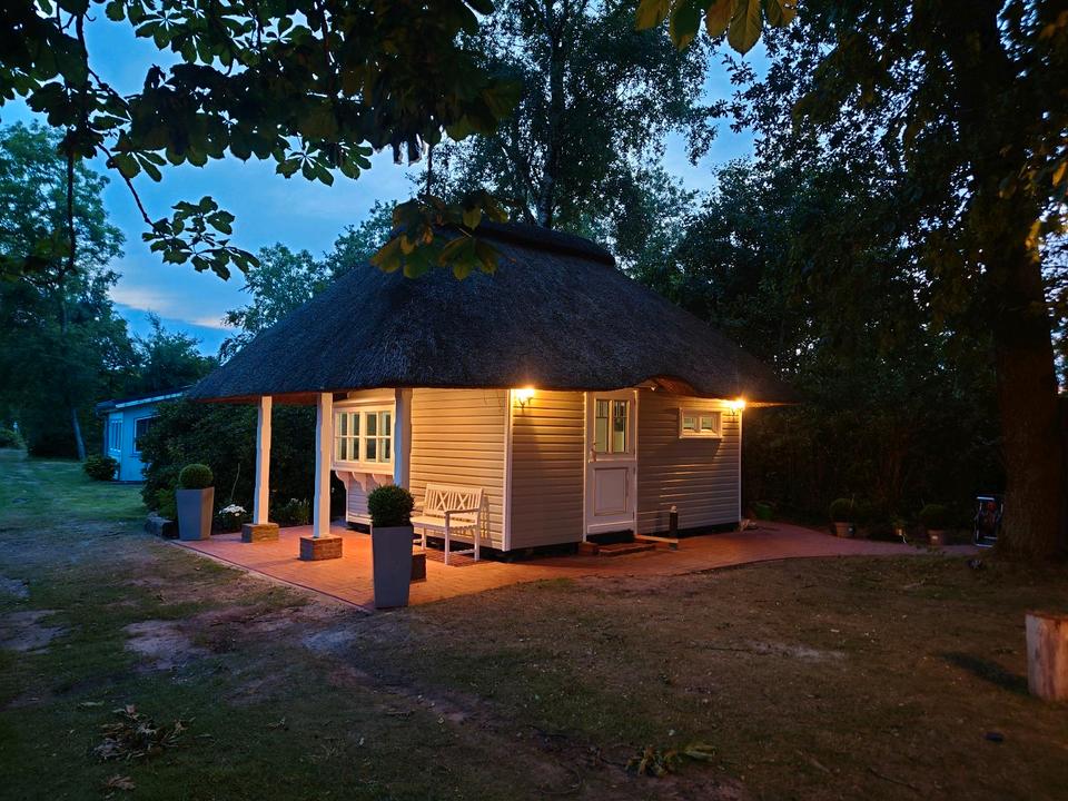 Thumbnail-Meerbude mit Charme Reetdach und Steg