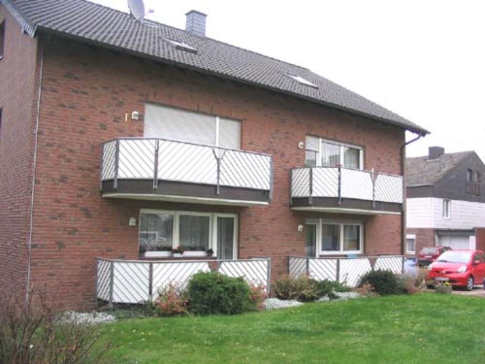 Thumbnail-renovierte 2 ZKDB-Wohnung im Souterrain in Niederzier -max. 2 Personen-