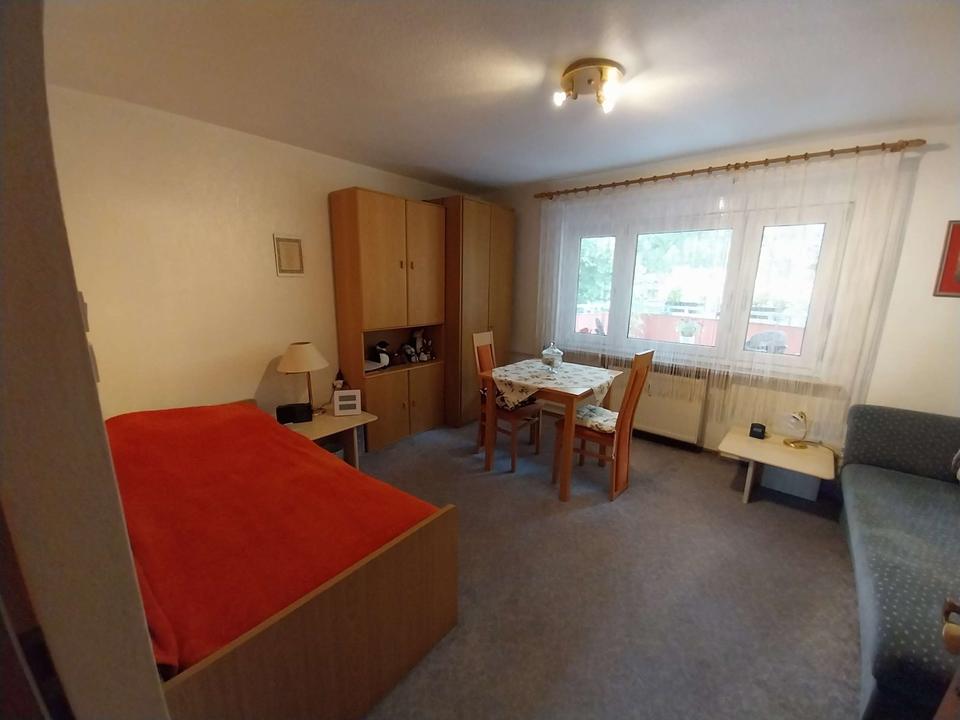 Thumbnail-5-Zimmer-Wohnung (130 qm) im Grünen