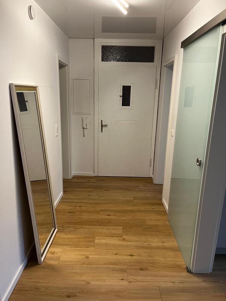 Thumbnail-2,5-Zimmer-Wohnung in Hannover List Nähe Lister Platz