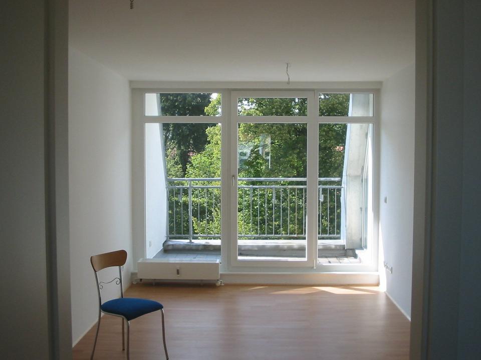Thumbnail-2-Zimmer-DG - mit Balkon - sofort beziehbar - provisionsfrei