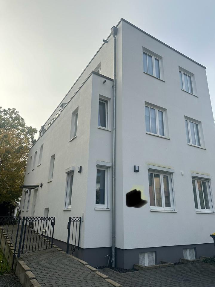 Thumbnail-*RosenauHanau* Schöne 1 Zimmer Basement Wohnung in einem gepfleg