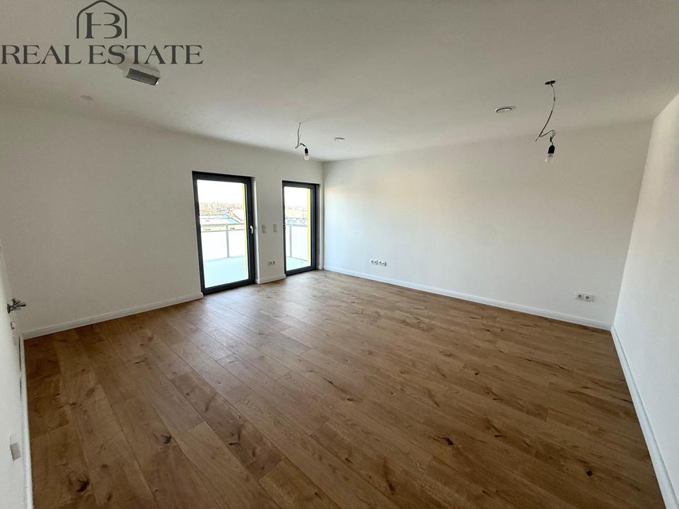 Thumbnail-Gemütliche 2-Raum-Wohnung im Dachgeschoss mit Balkon