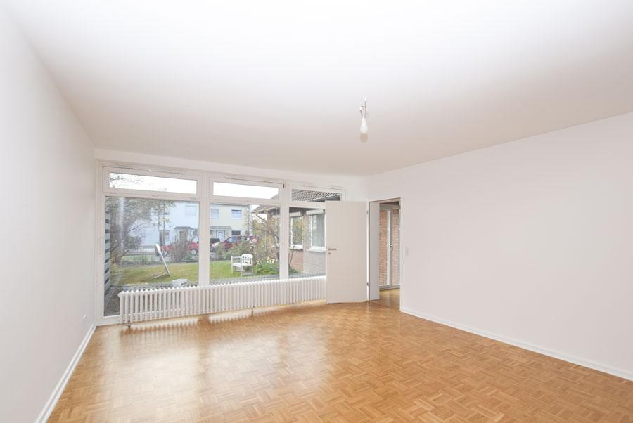 Thumbnail-Erstbezug nach Sanierung! Großzügiges Einfamilienhaus mit Keller und sonnigem Garten in Wolfenbüttel