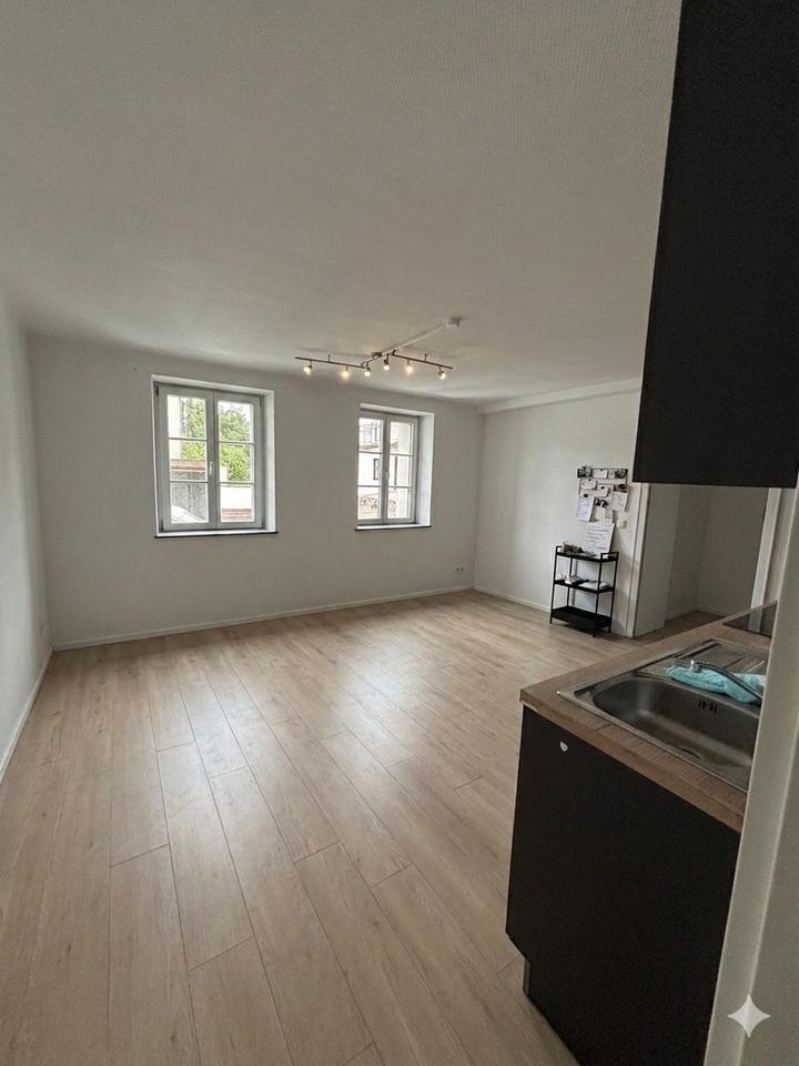 Thumbnail-Helle 2,5 ZKB Wohnung in Lisdorf mit Stellplatz