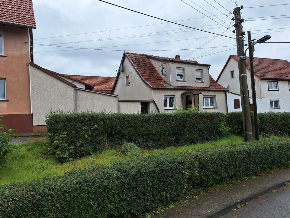 Thumbnail-Einfamilienhaus 5 Zimmer OT Großenehrich