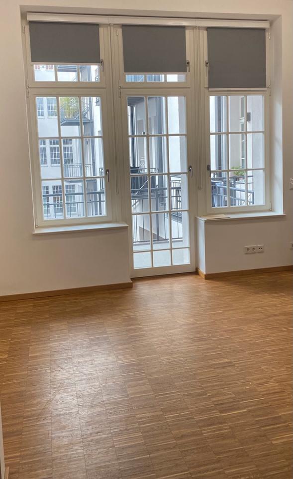 Thumbnail-1,5 Raum-Wohnung - Blasewitz Striesen - ab sofort!