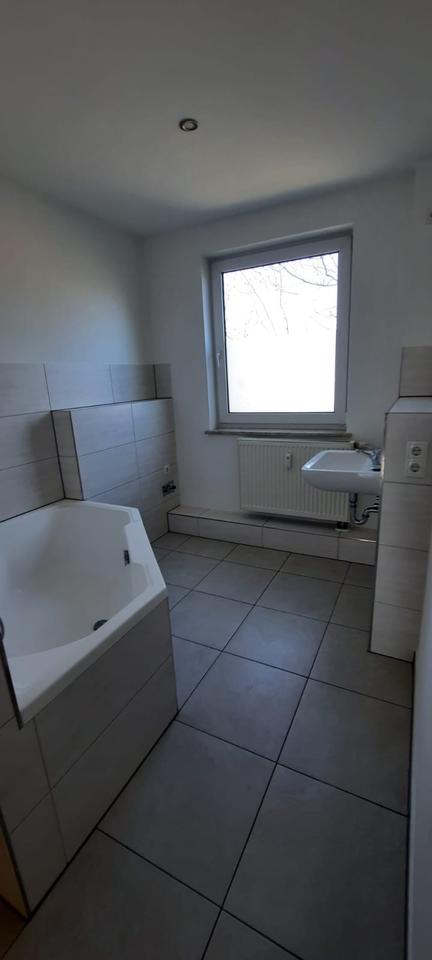 Thumbnail-Ab April 2026 günstige 3 Zimmer Wohnung mit Weitsicht