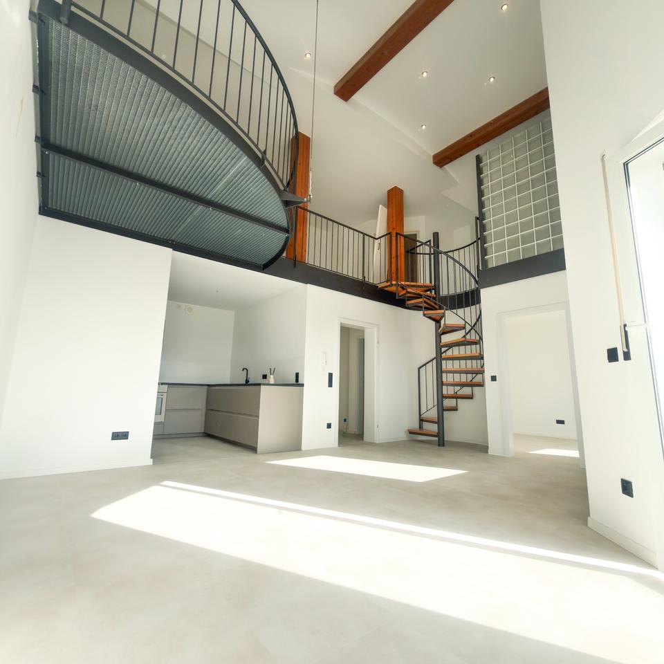 Thumbnail-❗️Traumhafte Galerie-Wohnung I 95 m² I 3 Zimmer I Küche I Garage