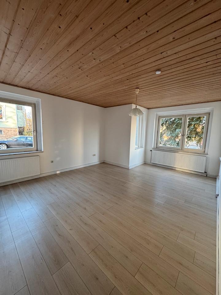 Thumbnail-Helle 3-Zimmer-Wohnung in zentraler Lage von Naila